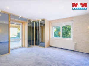 Prodej rodinného domu, Chrast - Podlažice, 280 m2