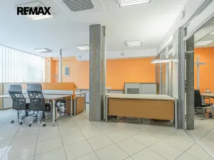 Pronájem kanceláře, Kladno, Osvoboz. pol. vězňů, 183 m2