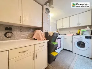 Prodej vícegeneračního domu, Kolan, Chorvatsko, 100 m2