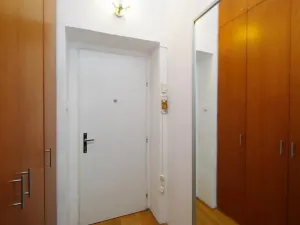 Pronájem bytu 2+kk, Praha - Vinohrady, Korunní, 60 m2