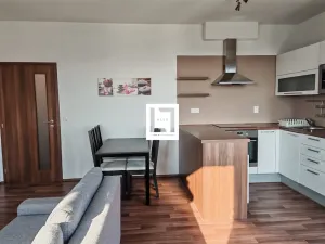 Pronájem bytu 2+kk, Olomouc, Novosadský dvůr, 58 m2