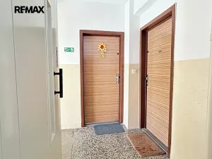 Prodej bytu 1+1, Praha - Letňany, Tupolevova, 32 m2