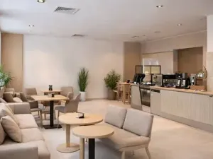 Pronájem restaurace, Praha - Malešice, U tvrze, 180 m2