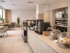 Pronájem restaurace, Praha - Malešice, U tvrze, 180 m2