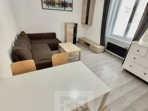 Pronájem bytu 2+1, Praha - Záběhlice, Záběhlická, 43 m2