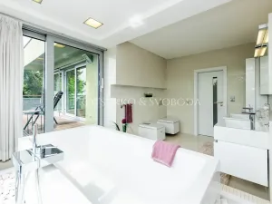 Prodej rodinného domu, Bratislava, Slovensko, 490 m2