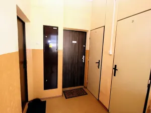 Pronájem bytu 2+kk, Praha, Novodvorská, 40 m2