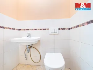 Prodej rodinného domu, Praha - Dejvice, V Šáreckém údolí, 230 m2