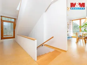 Prodej rodinného domu, Praha - Dejvice, V Šáreckém údolí, 230 m2