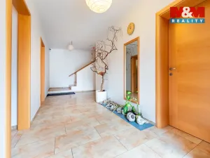 Prodej rodinného domu, Praha - Dejvice, V Šáreckém údolí, 230 m2