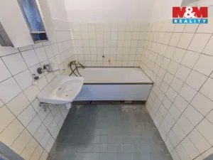 Prodej bytu 2+kk, Cvikov - Cvikov II, Sídliště, 43 m2