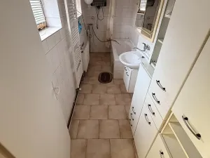 Prodej obchodního prostoru, Benešov nad Ploučnicí, Krátká, 449 m2