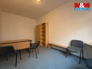 Pronájem kanceláře, Kladno, Suchardova, 20 m2