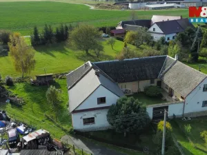 Prodej rodinného domu, Třebařov, 216 m2