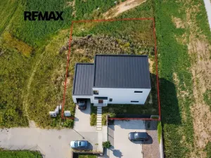 Prodej pozemku pro bydlení, Praha - Horní Počernice, U Zimoviště, 697 m2