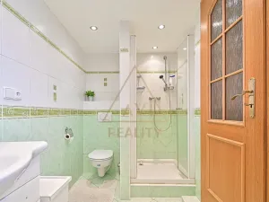 Prodej rodinného domu, Hřebeč, nám. Draha, 150 m2