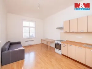 Pronájem bytu 2+kk, Praha - Holešovice, Janovského, 36 m2