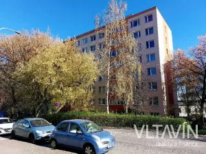 Pronájem bytu 2+kk, Praha - Kobylisy, Mirovická, 40 m2