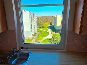 Prodej bytu 1+kk, Praha - Háje, Hekrova, 30 m2