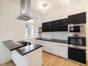 Prodej bytu 1+kk, Praha - Zbraslav, Elišky Přemyslovny, 33 m2