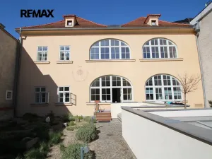 Pronájem bytu 1+1, Kolín, Karlovo náměstí, 44 m2