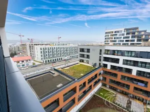 Pronájem bytu 1+kk, Praha - Hloubětín, Poděbradská, 32 m2