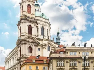 Prodej bytu 4+1, Praha - Malá Strana, Malostranské náměstí, 91 m2