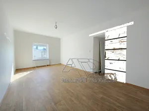 Pronájem bytu 2+kk, České Budějovice, 44 m2