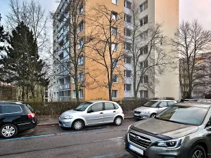 Pronájem bytu 3+1, Praha - Hlubočepy, Lamačova, 69 m2