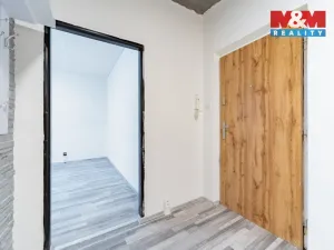 Prodej bytu 2+1, Habartov, Karla Čapka, 52 m2