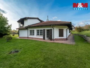 Prodej rodinného domu, Frýdštejn - Sestroňovice, 387 m2