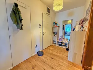 Pronájem bytu 2+kk, Praha - Modřany, K Vystrkovu, 68 m2