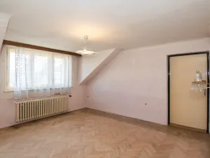 Prodej rodinného domu, Praha - Zbraslav, Nezvalova, 204 m2