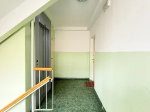 Prodej bytu 3+kk, Praha - Prosek, Veltruská, 57 m2