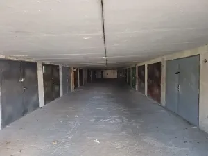 Pronájem garáže, Brno, Pod nemocnicí, 19 m2