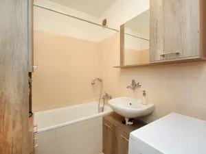 Pronájem bytu 3+kk, Praha - Libeň, Rozšířená, 72 m2