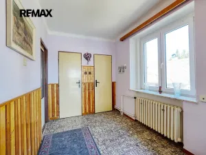 Prodej rodinného domu, Toužim, 270 m2