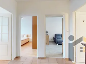 Pronájem bytu 3+1, Praha - Kamýk, Rabyňská, 78 m2