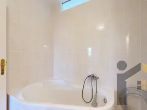 Pronájem bytu 3+1, Praha - Kamýk, Rabyňská, 78 m2