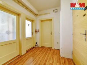 Prodej bytu 3+1, Cheb, Valdštejnova, 86 m2