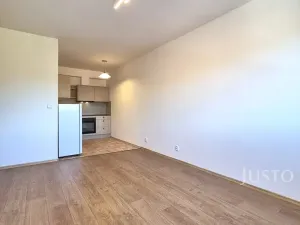 Pronájem bytu 2+kk, Písek, Topělecká, 40 m2