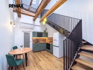 Pronájem bytu 2+kk, Praha - Nusle, Vrtbova, 42 m2