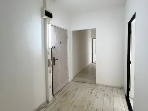 Pronájem bytu 2+1, Chomutov, Kamenný vrch, 58 m2