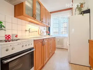 Prodej bytu 3+1, České Budějovice, Suchovrbenské nám., 65 m2