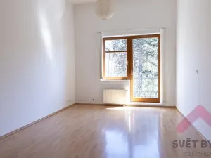 Pronájem bytu 2+kk, Praha - Žižkov, Jeseniova, 53 m2