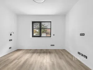 Pronájem bytu 2+kk, Praha - Šeberov, Na proutcích, 45 m2