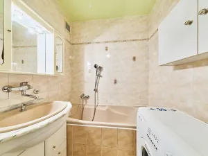 Prodej bytu 3+1, Trutnov, Bendlova, 67 m2