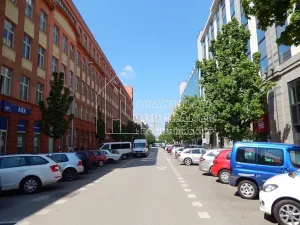 Pronájem obchodního prostoru, Praha - Karlín, Thámova, 36 m2