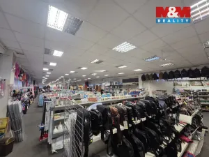 Pronájem obchodního prostoru, Praha - Prosek, Prosecká, 547 m2