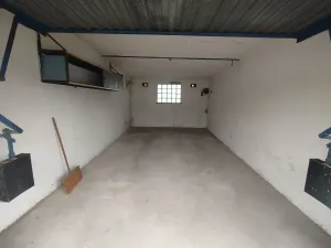 Pronájem garáže, Mikulovice, V Zahradách, 22 m2